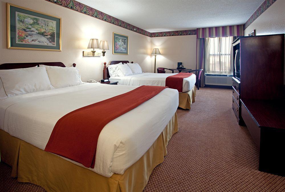 Quality Inn & Suites Clemmons I-40 Quarto foto