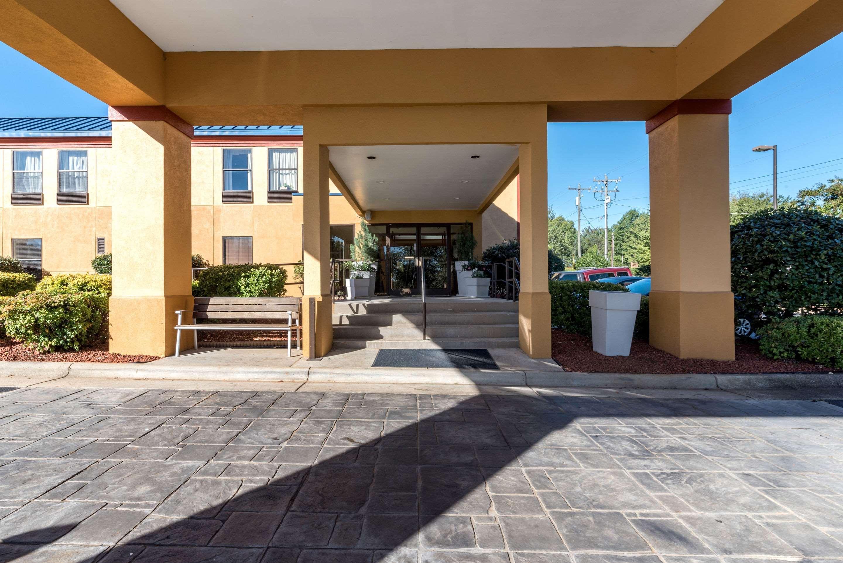 Quality Inn & Suites Clemmons I-40 Exterior foto