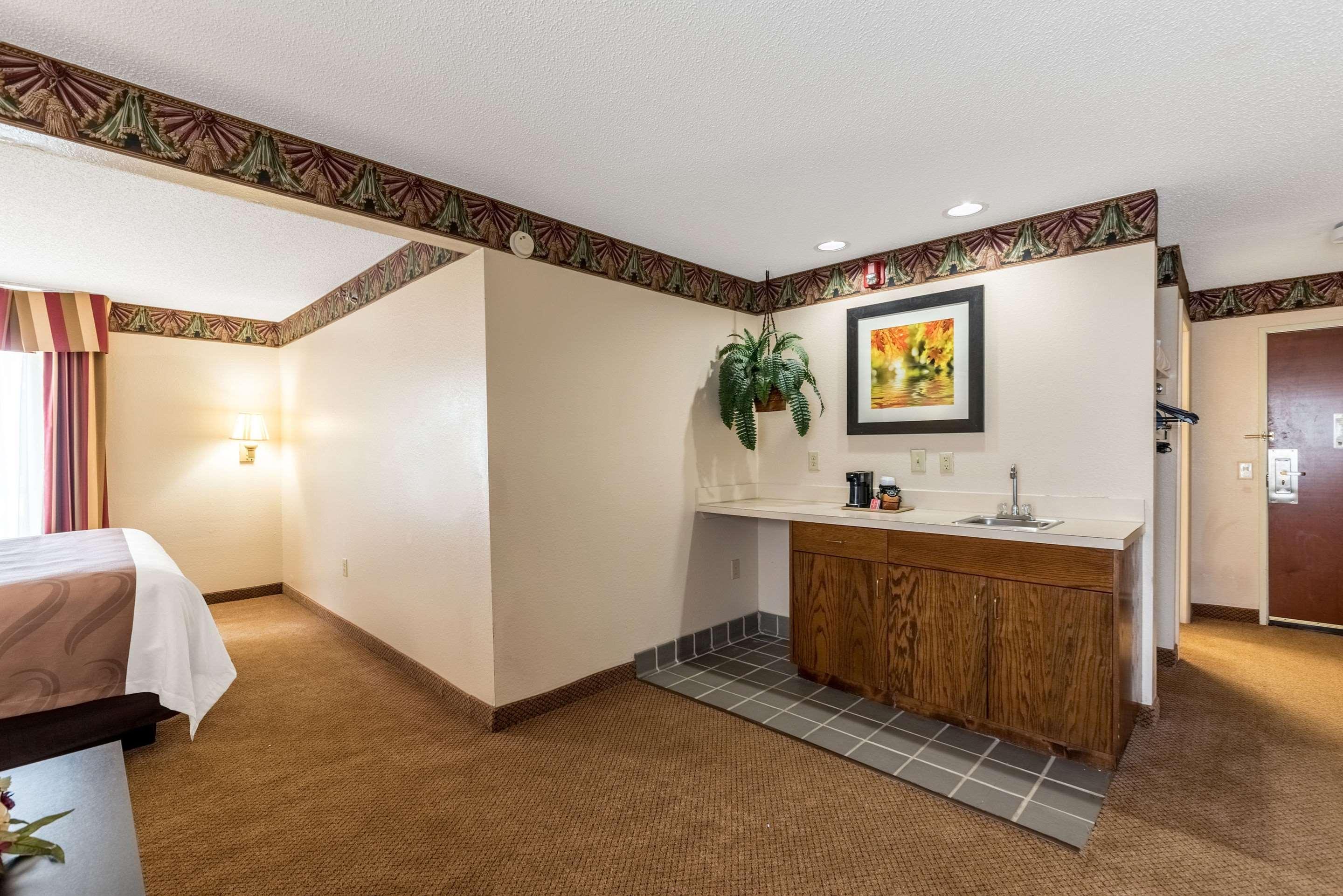 Quality Inn & Suites Clemmons I-40 Exterior foto